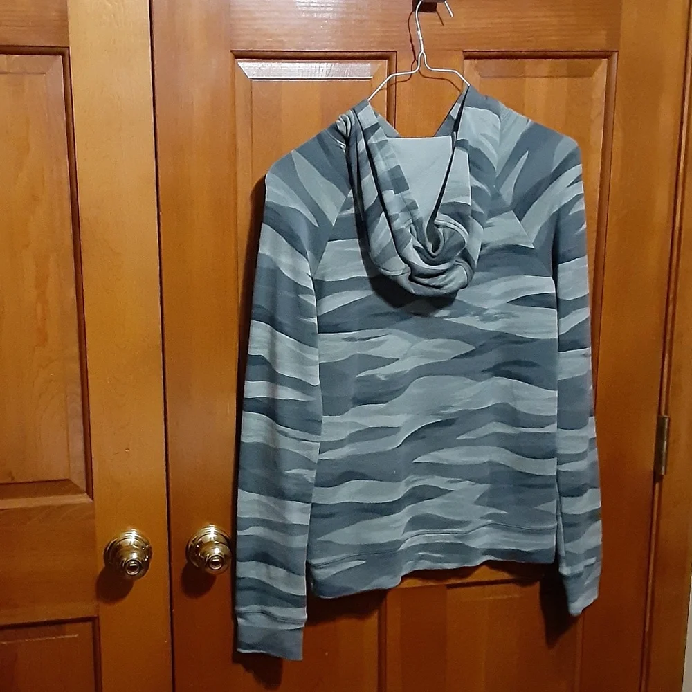 Athleta Girl In Your Element Cascade Green Camouflage Hoodie